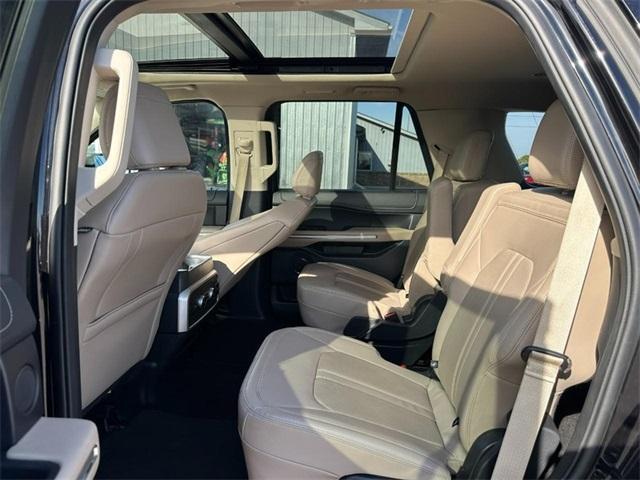 used 2023 Ford Expedition car, priced at $41,000