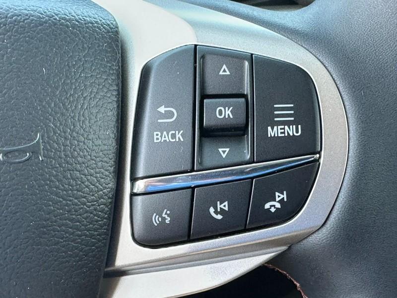 new 2025 Ford Explorer car, priced at $43,072