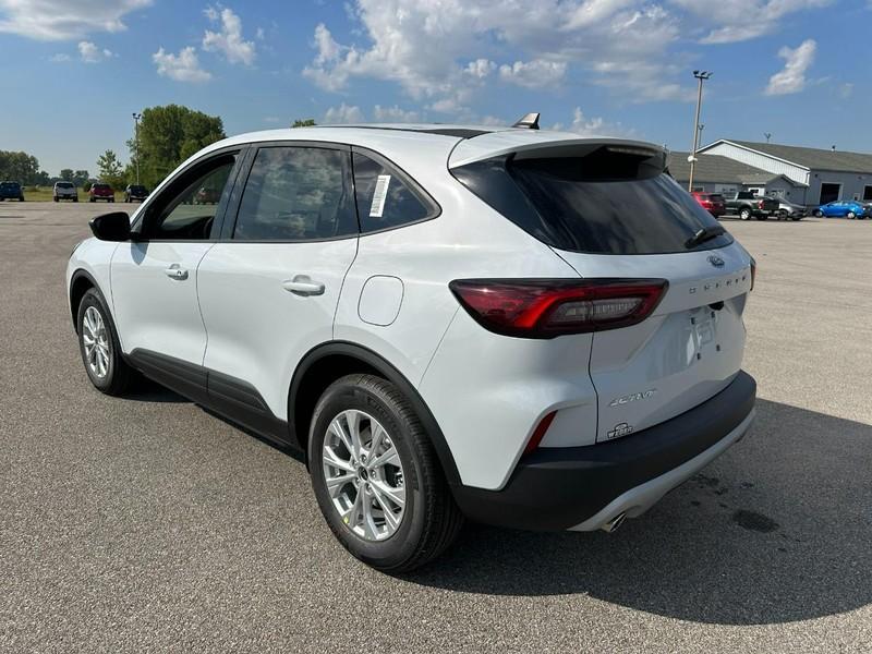 new 2026 Ford Escape car, priced at $29,937