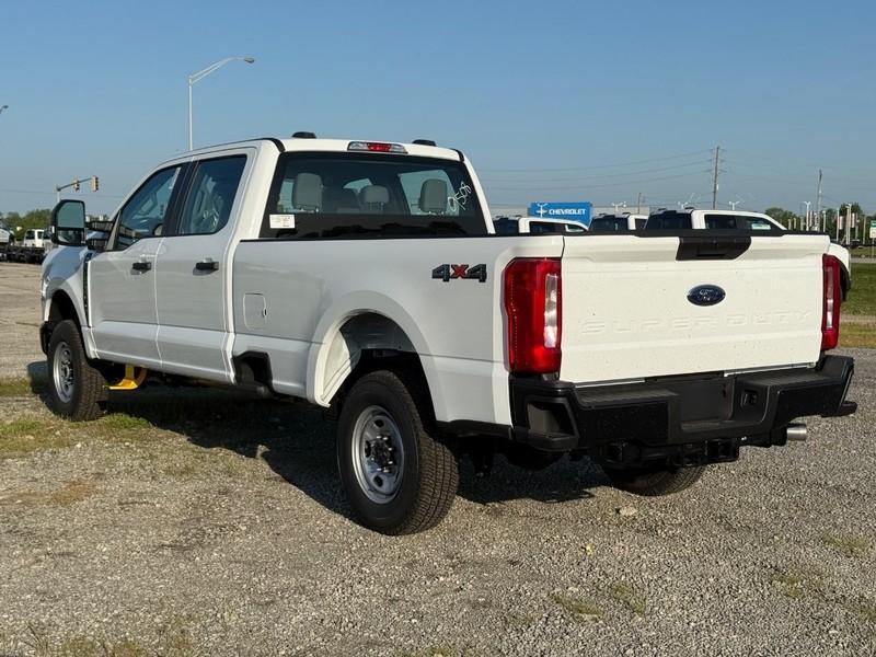 new 2025 Ford F-350 car, priced at $56,385