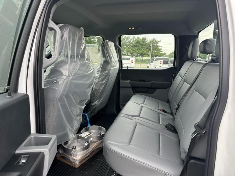 new 2025 Ford F-350 car, priced at $68,890