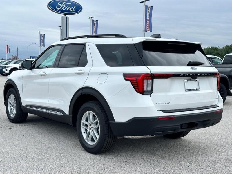 new 2025 Ford Explorer car, priced at $38,553