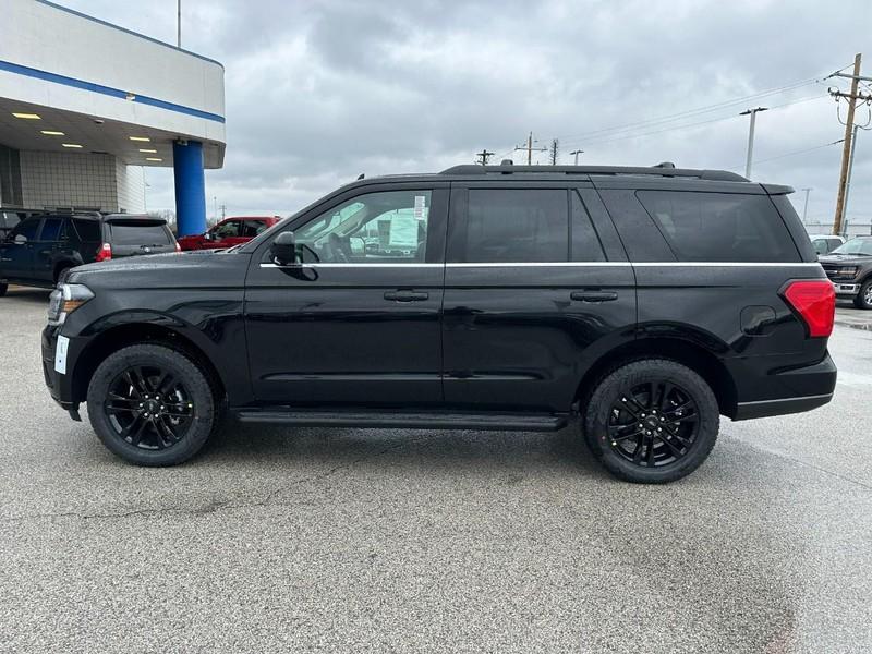 new 2024 Ford Expedition car, priced at $61,404