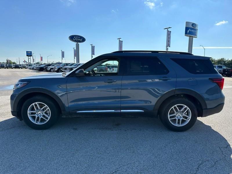 new 2025 Ford Explorer car, priced at $41,975