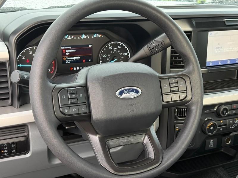 new 2025 Ford F-250 car, priced at $51,190