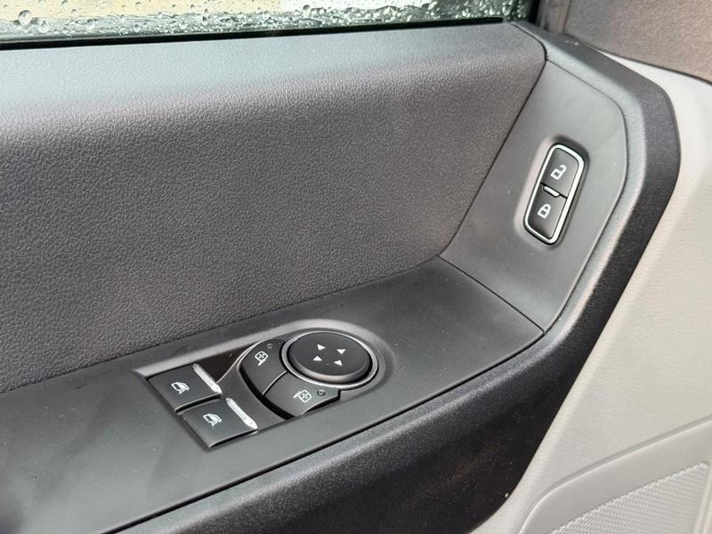 new 2025 Ford F-250 car, priced at $51,190