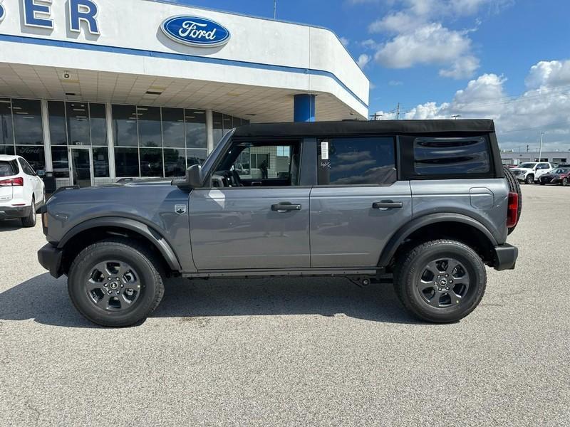 new 2025 Ford Bronco car, priced at $42,155
