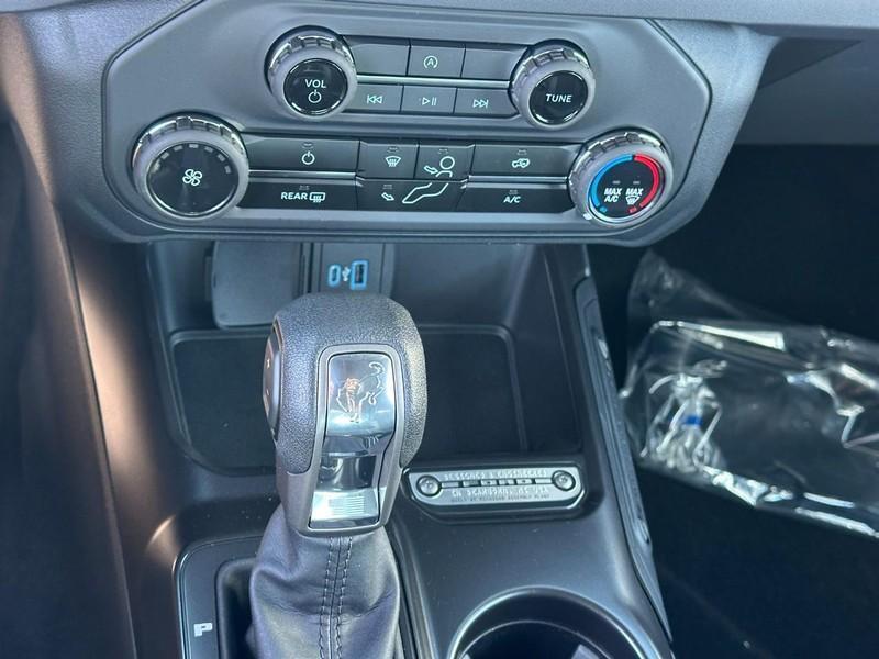 new 2025 Ford Bronco car, priced at $39,367