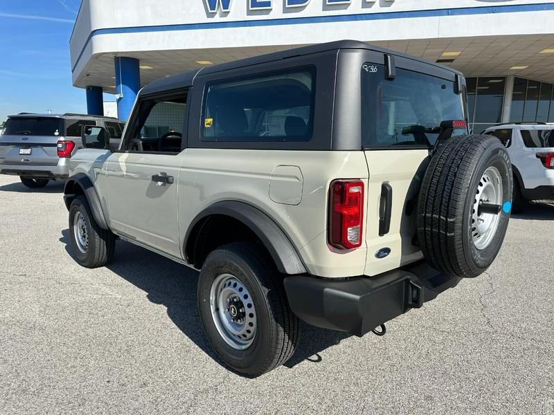 new 2025 Ford Bronco car, priced at $39,367