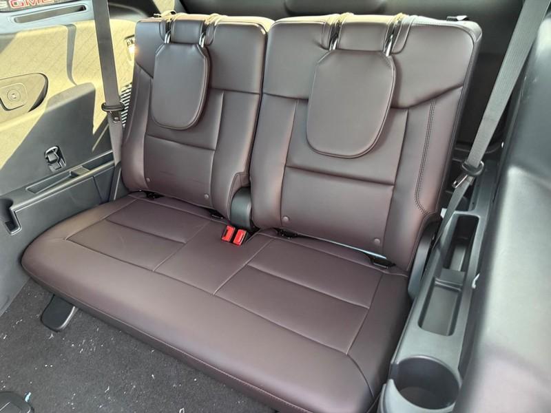 new 2025 Ford Explorer car, priced at $52,529