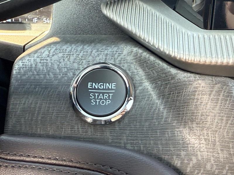 new 2025 Ford Explorer car, priced at $52,529