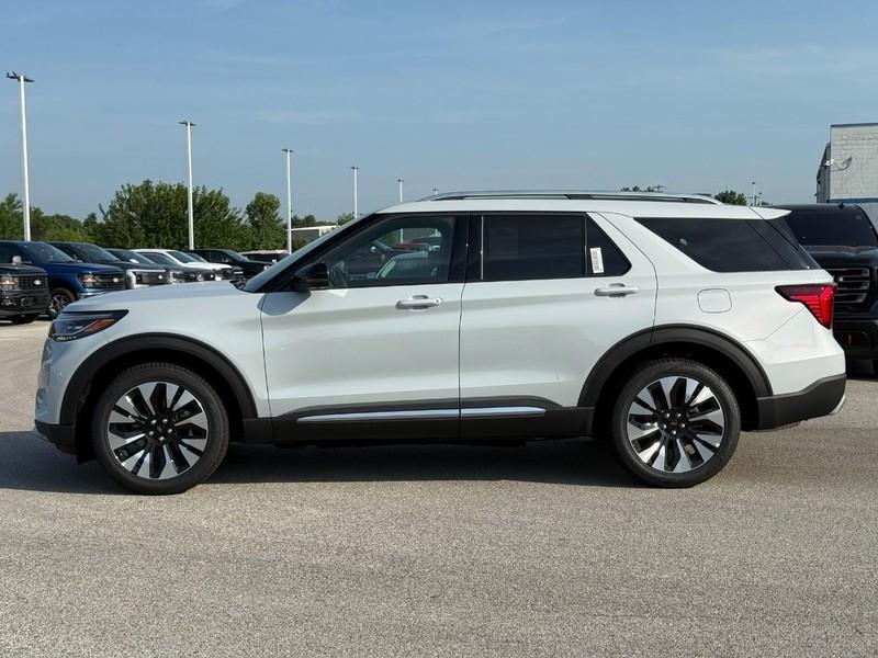 new 2025 Ford Explorer car, priced at $52,529
