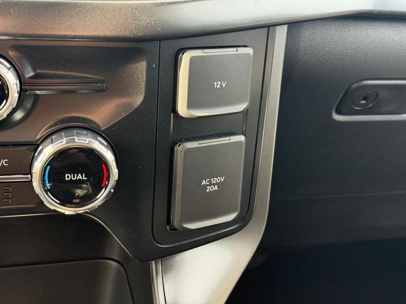 new 2025 Ford F-150 car, priced at $62,054