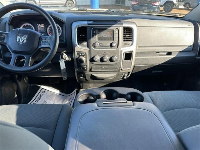 used 2020 Ram 1500 Classic car, priced at $25,600