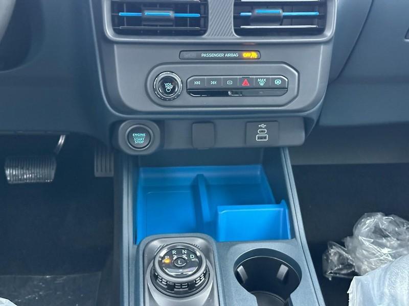 new 2025 Ford Maverick car, priced at $33,477