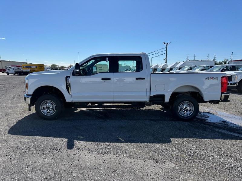 new 2024 Ford F-250 car, priced at $54,690