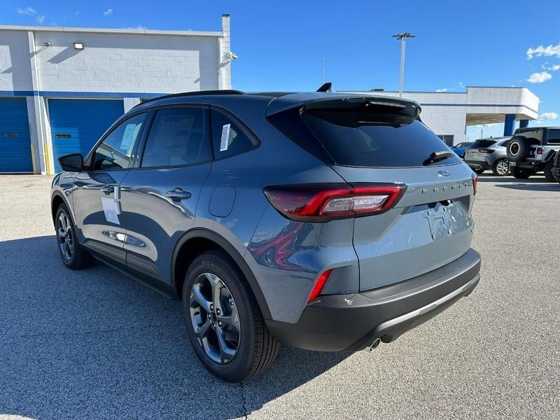 new 2025 Ford Escape car, priced at $31,610