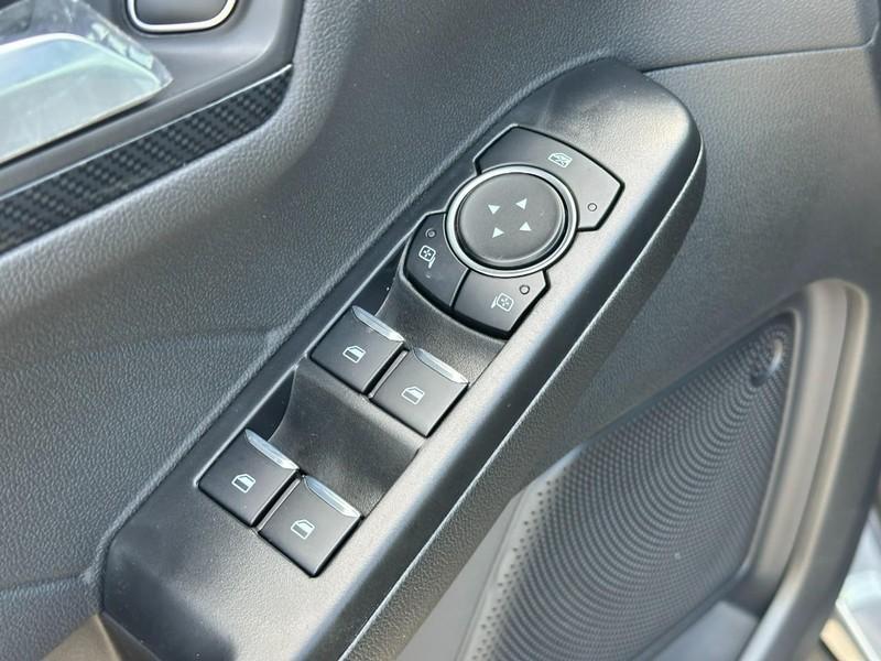 new 2025 Ford Escape car, priced at $25,656