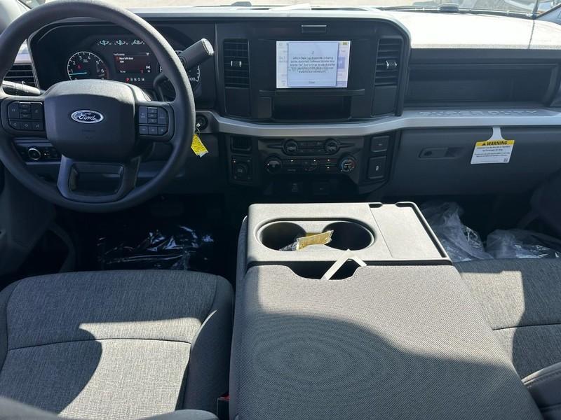 new 2025 Ford F-250 car, priced at $55,993