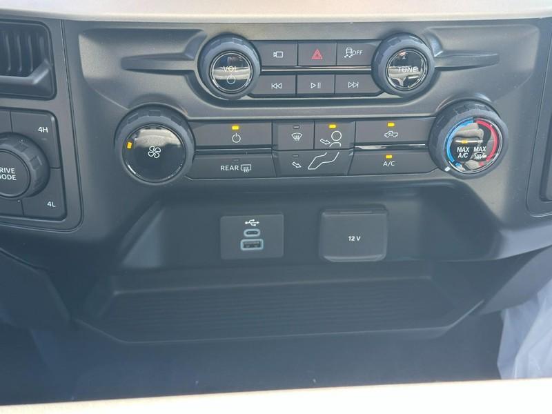 new 2025 Ford F-250 car, priced at $55,993