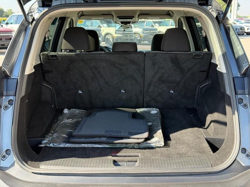 used 2023 Nissan Rogue car