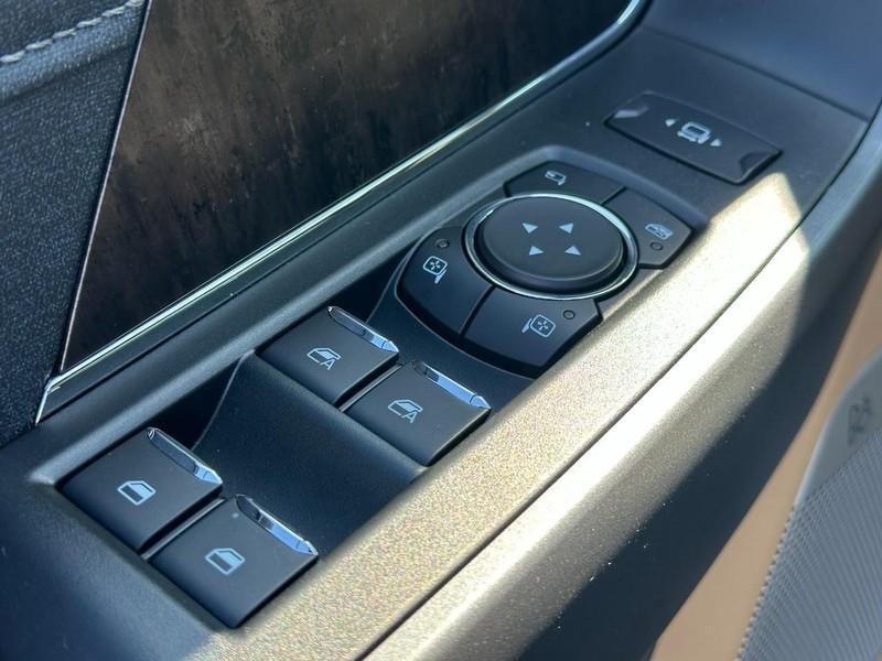new 2025 Ford F-250 car, priced at $68,355