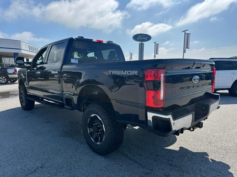 new 2025 Ford F-250 car, priced at $68,355