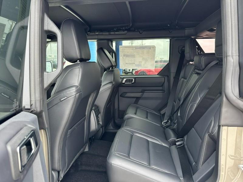 new 2025 Ford Bronco car
