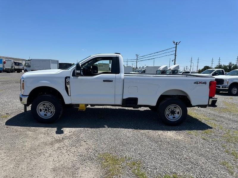 new 2024 Ford F-350 car, priced at $49,980