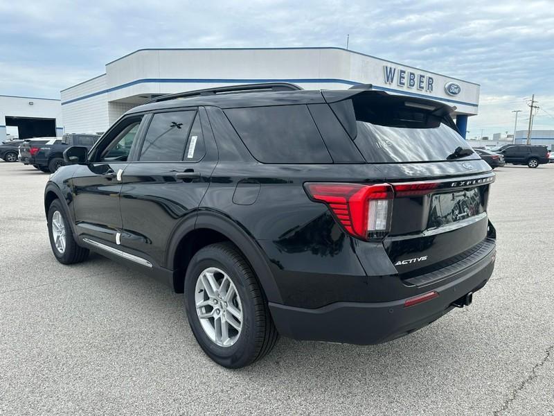 new 2025 Ford Explorer car, priced at $38,431