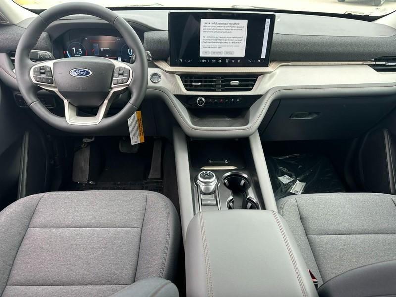 new 2025 Ford Explorer car, priced at $38,431
