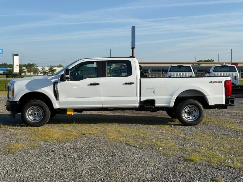 new 2025 Ford F-350 car, priced at $56,385