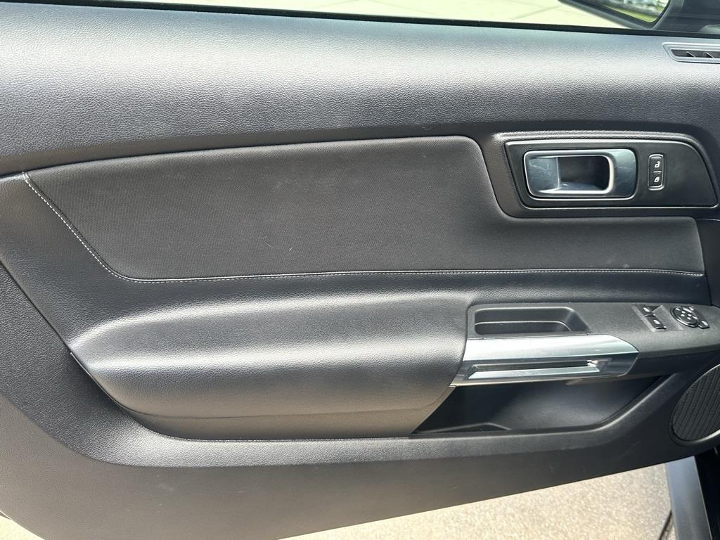 used 2019 Ford Mustang car, priced at $34,696