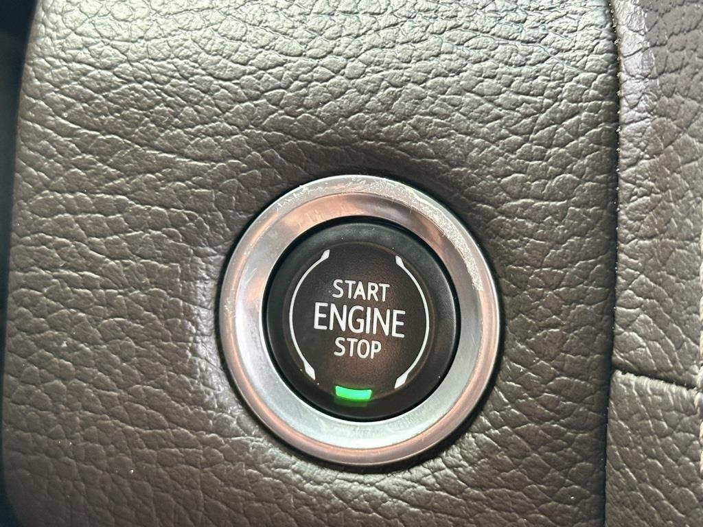 used 2021 GMC Yukon car, priced at $45,000