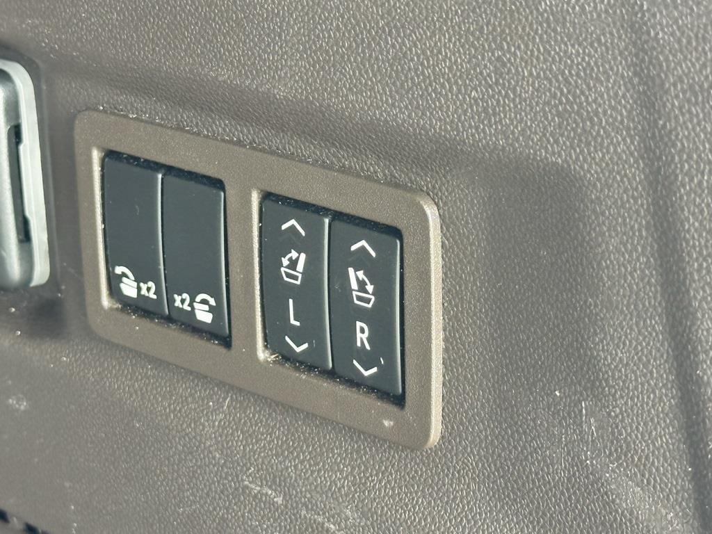 used 2021 GMC Yukon car, priced at $45,000