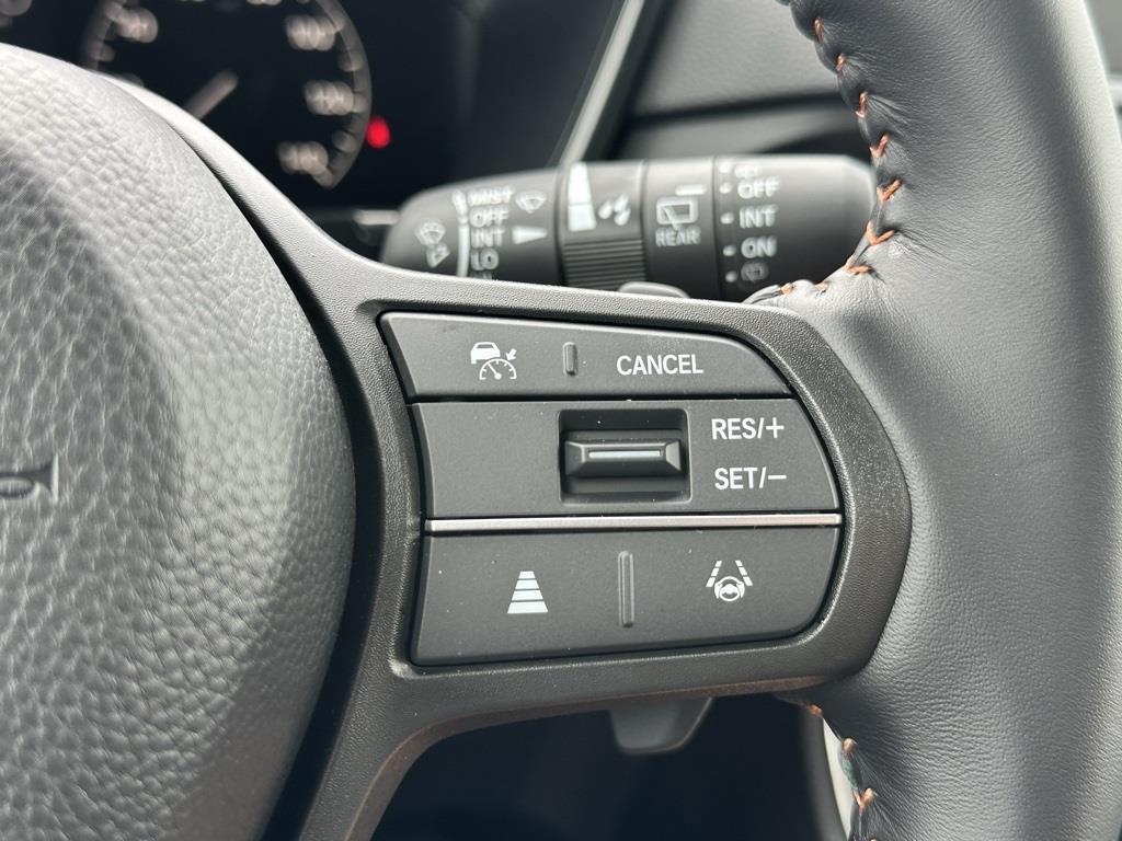 new 2026 Honda CR-V Hybrid car, priced at $39,035