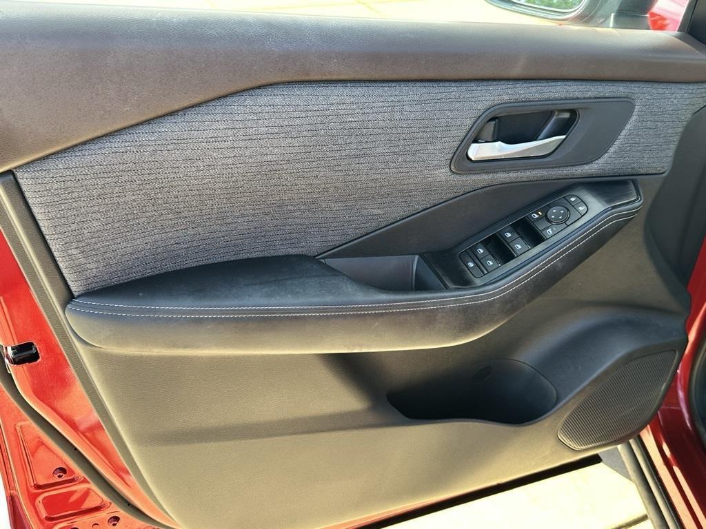 used 2023 Nissan Rogue car, priced at $23,729