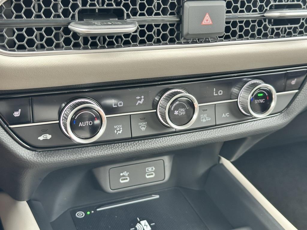 new 2026 Honda HR-V car, priced at $31,955