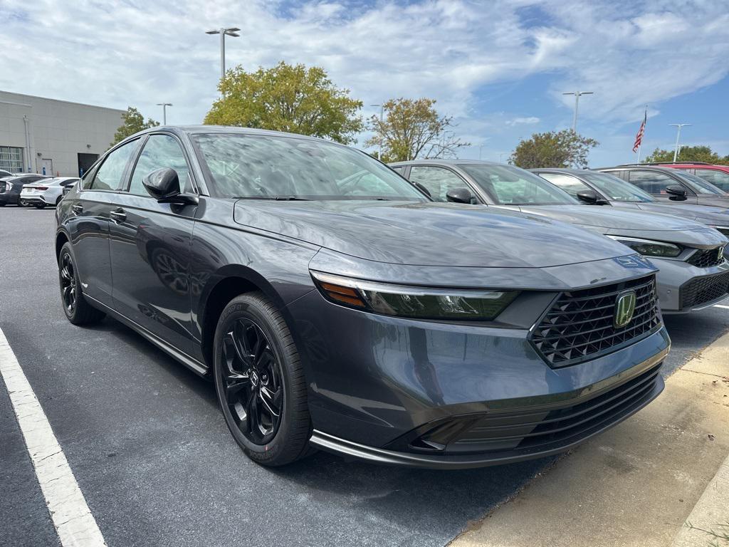 new 2025 Honda Accord car, priced at $31,255