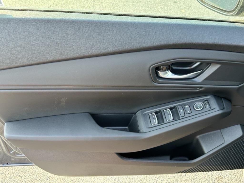 new 2025 Honda Accord car, priced at $31,255