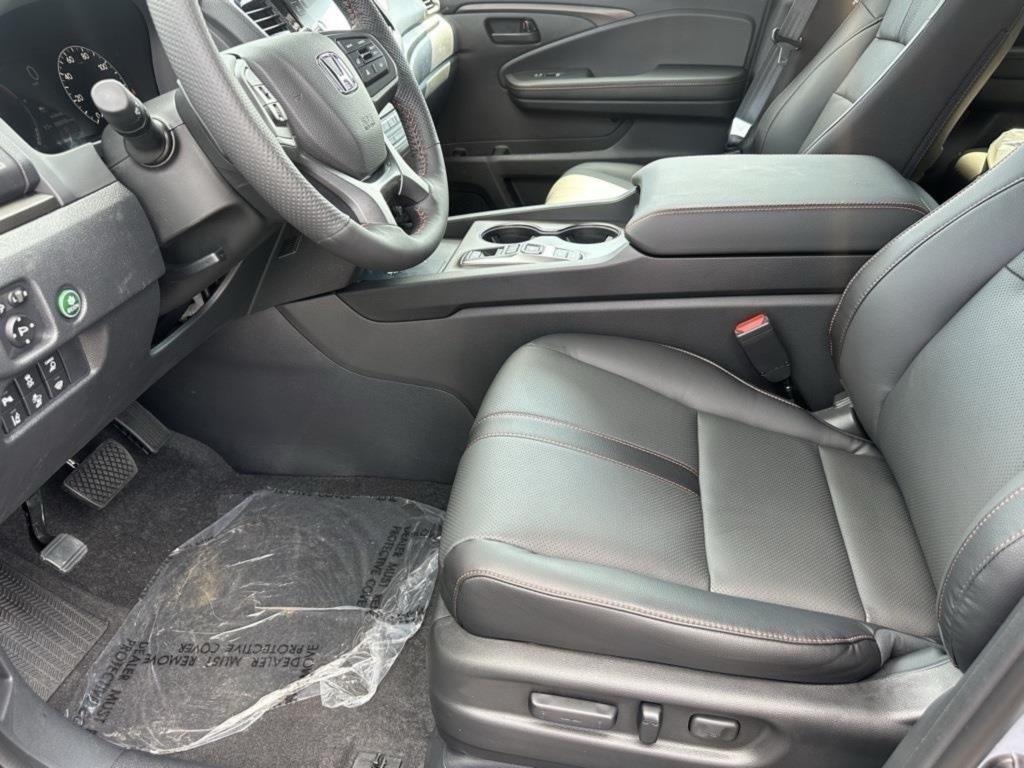 new 2025 Honda Ridgeline car, priced at $45,490