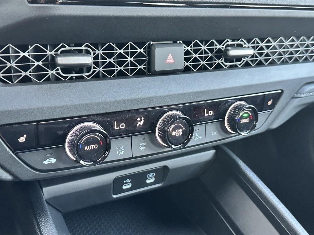 new 2025 Honda Accord car, priced at $31,210