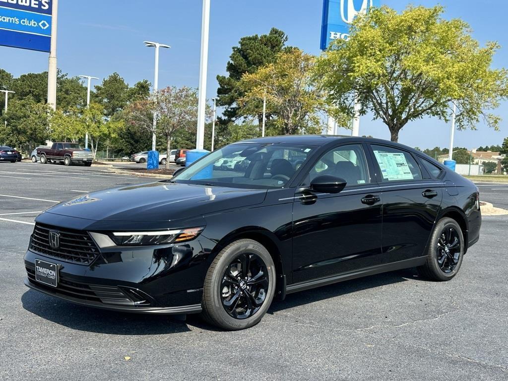 new 2025 Honda Accord car, priced at $31,210