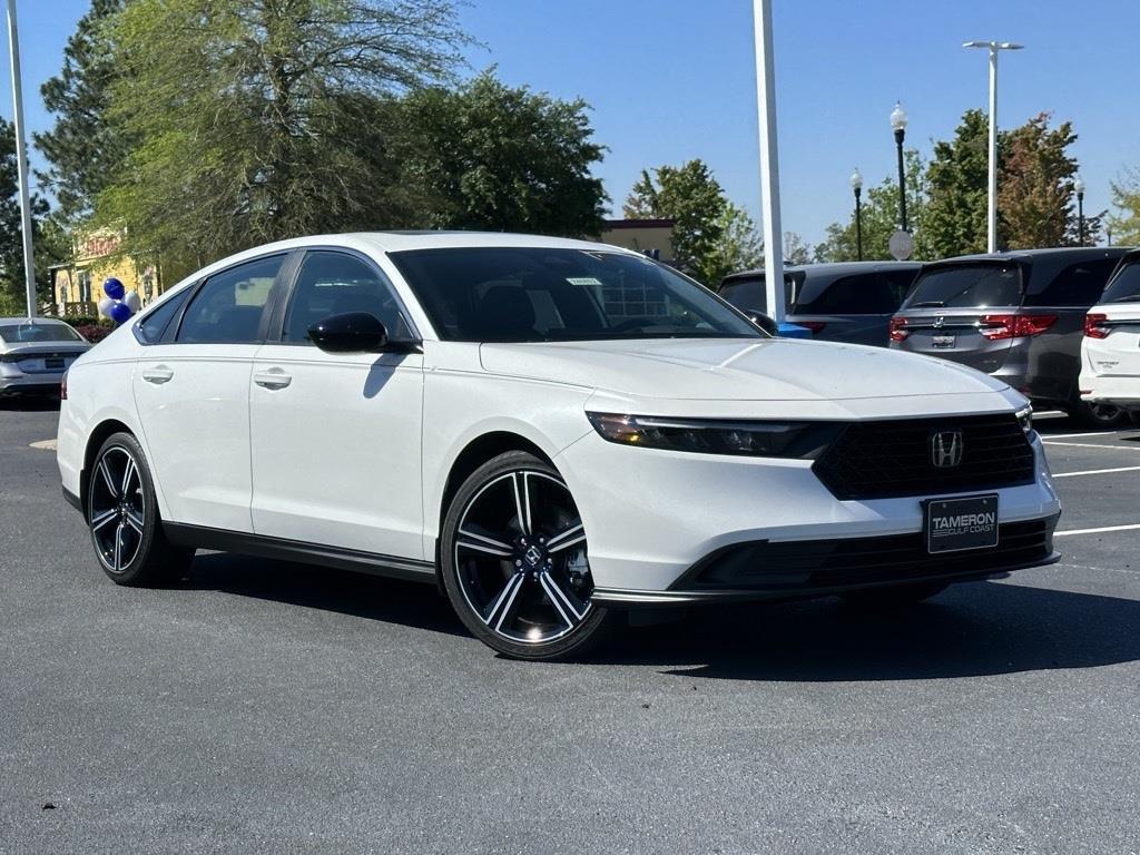 new 2025 Honda Accord Hybrid car, priced at $33,805