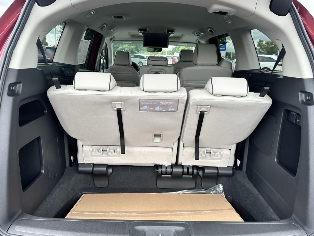 new 2026 Honda Odyssey car, priced at $49,400