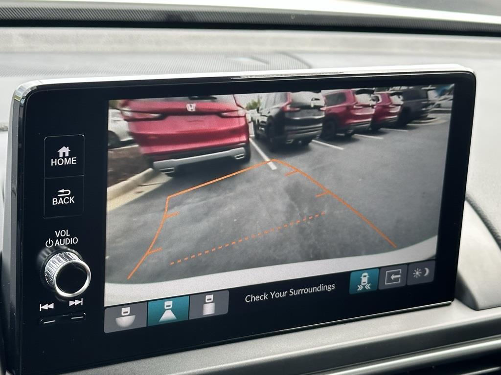 new 2025 Honda Pilot car, priced at $51,950