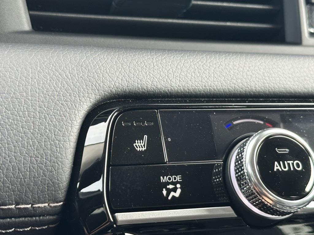 new 2025 Honda Pilot car, priced at $51,950