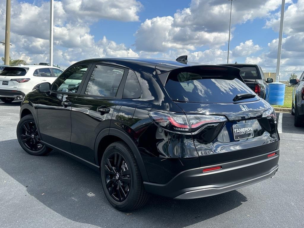 new 2026 Honda HR-V car, priced at $29,450