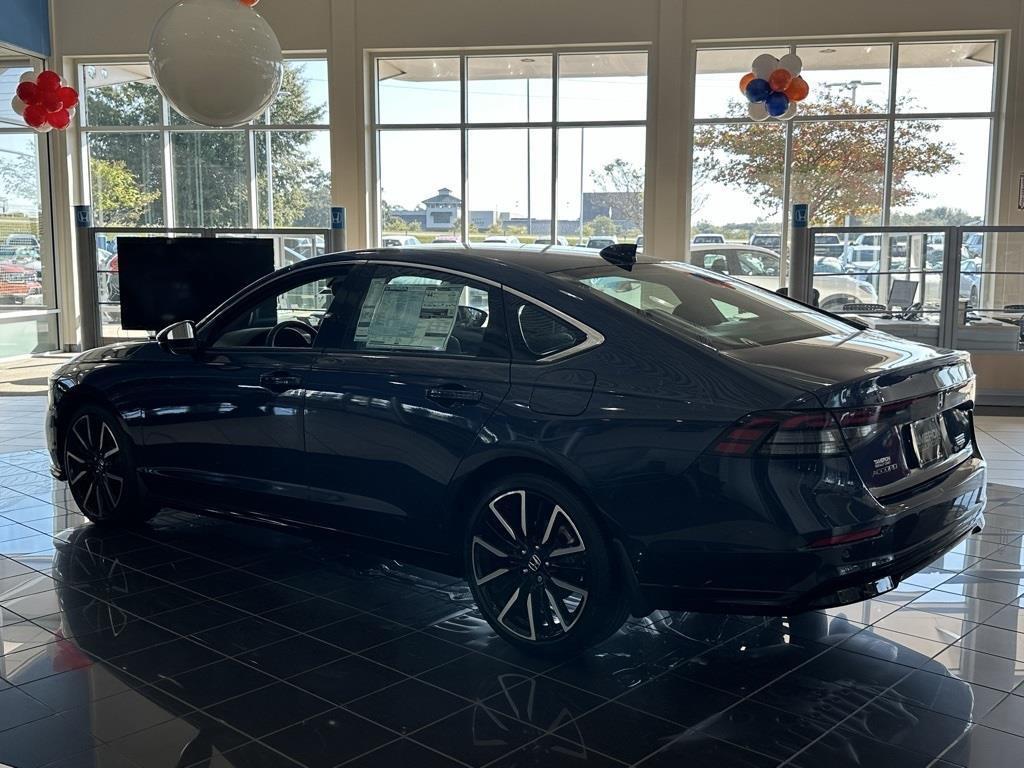 new 2025 Honda Accord Hybrid car, priced at $38,950