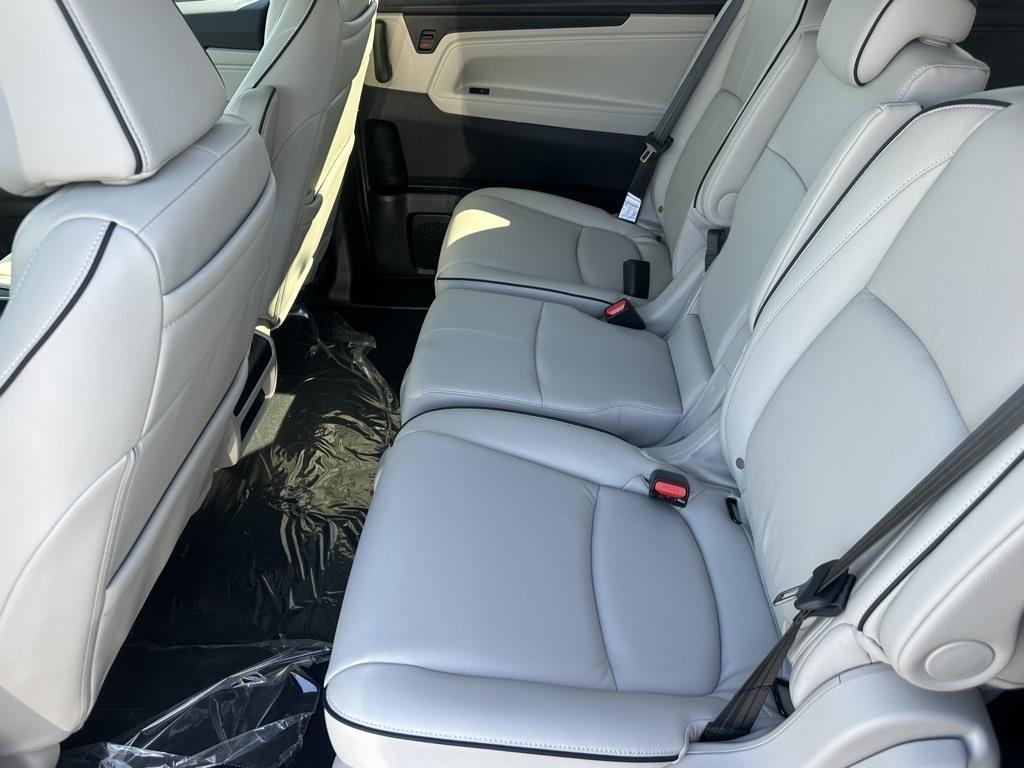 new 2026 Honda Odyssey car, priced at $48,990